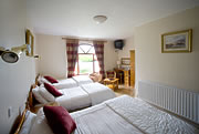 Bedroom (Triple)