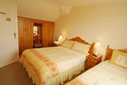 Bedroom (Twin Double)